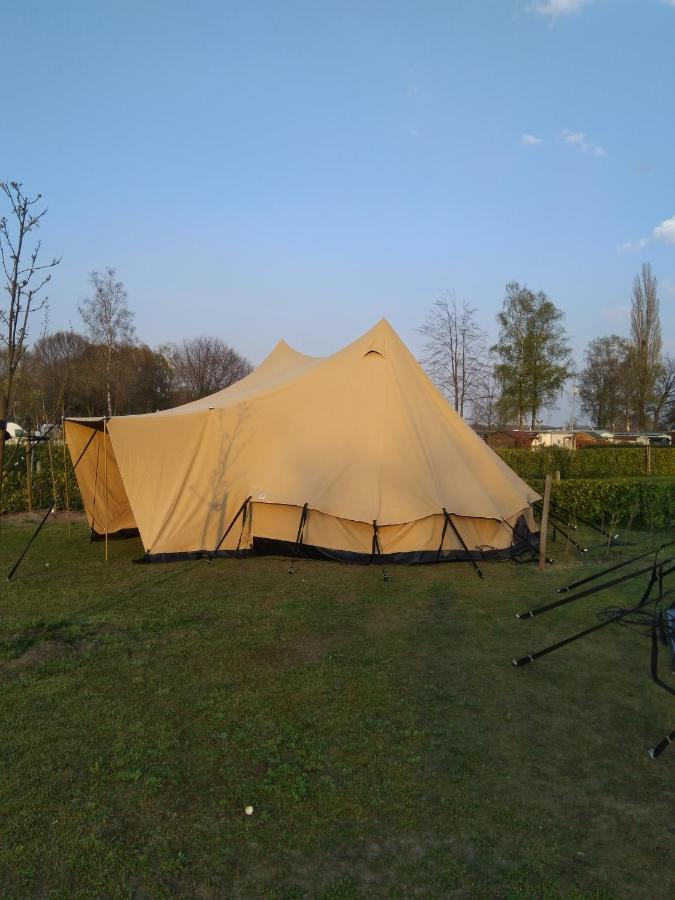 Tent-Ok Opende المظهر الخارجي الصورة